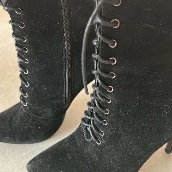 SIMMI London Velvet Boots - Picture 6 of 10